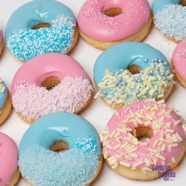 Gender reveal donuts mix